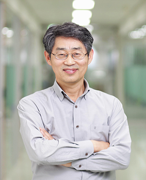 Seong-Gi Kim image